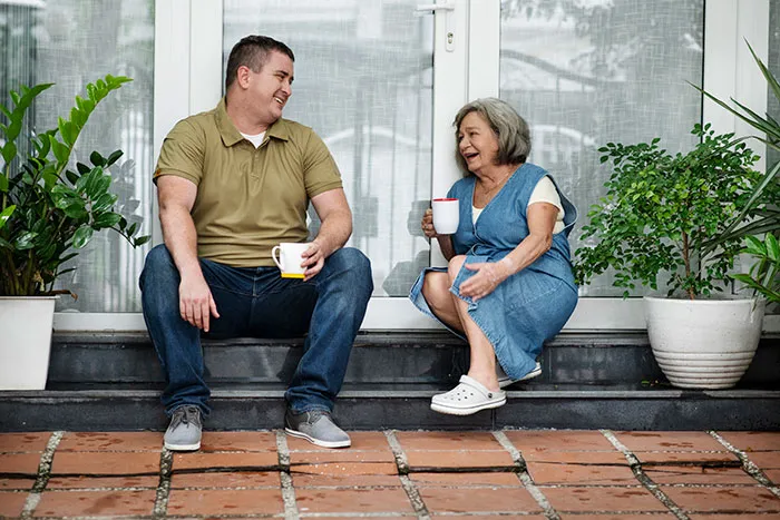 “Didn’t Like Having An Abomination Under Her Roof”: 30 Times Parents Kicked Their Kids Out