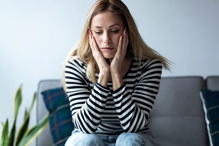 “Didn’t Like Having An Abomination Under Her Roof”: 30 Times Parents Kicked Their Kids Out