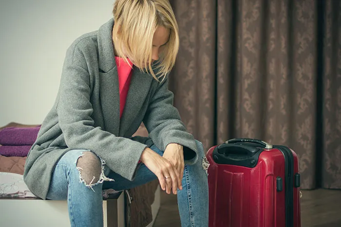“Didn’t Like Having An Abomination Under Her Roof”: 30 Times Parents Kicked Their Kids Out