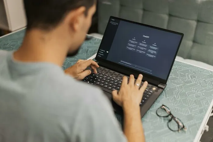 44 Unhinged Ways People Have Used ChatGPT That No One Saw Coming