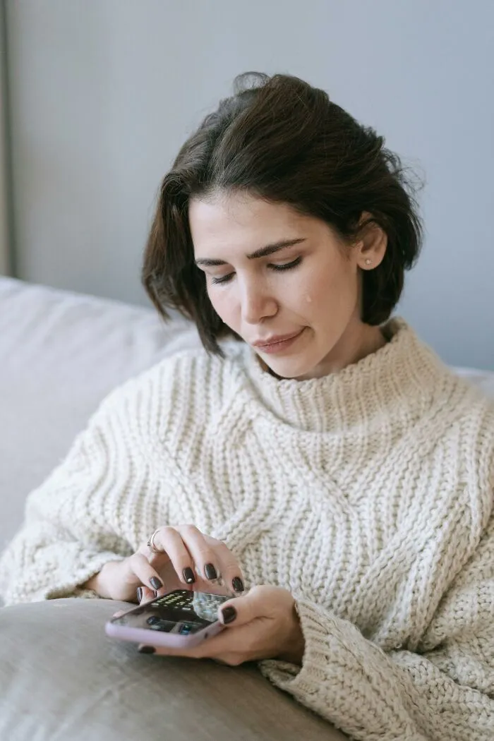 44 Unhinged Ways People Have Used ChatGPT That No One Saw Coming