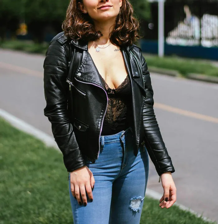 “The Tummy Pouch”: 45 Things Women Are Often Insecure About That Men Don’t Care About At All