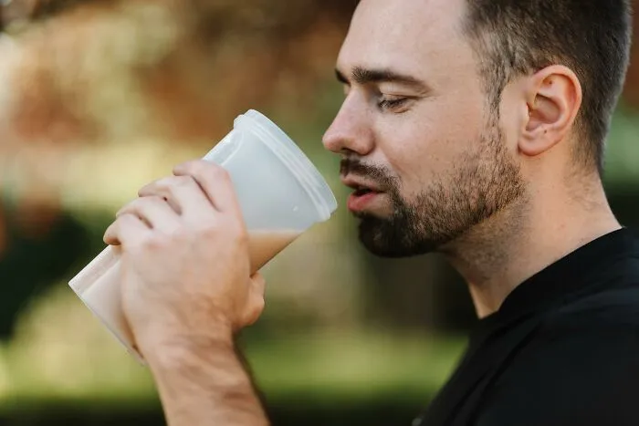 “Cutting Out All Fats”: 40 Harmful Things That Many People Assume Are Good For Them