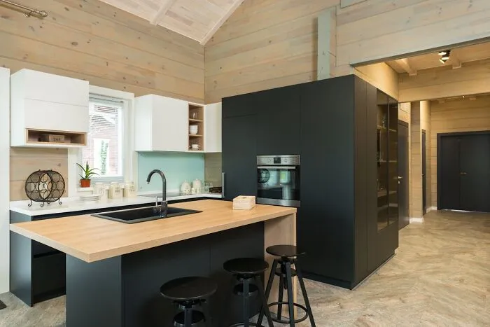 People Are Warning Others That These 30 Things In A Home Are Not Practical To Have