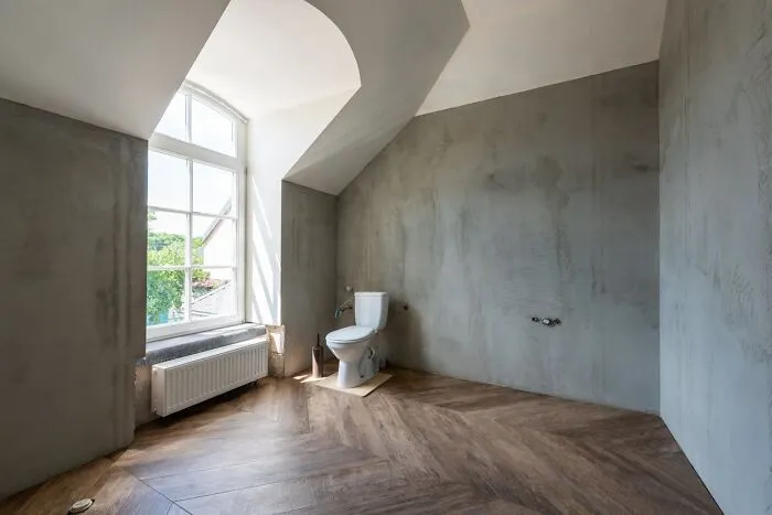 30 Confusing And Bizarre Things People Spotted While Visiting Other Homes