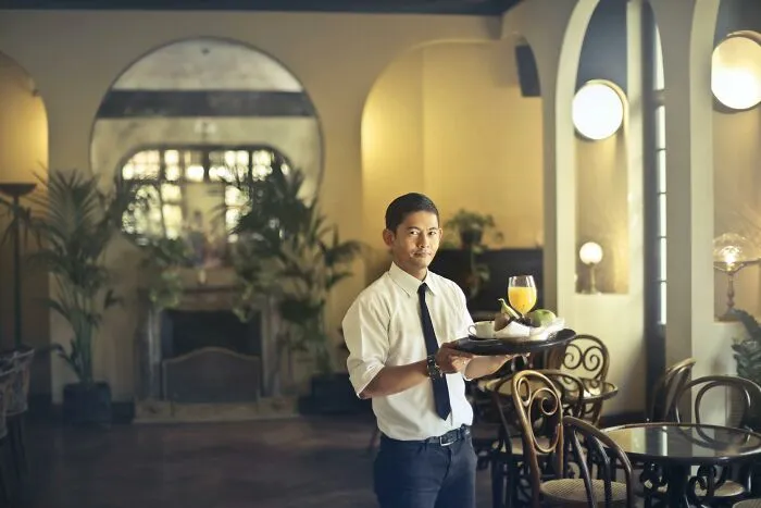 30 Chain Restaurant Employees Share Industry Secrets Most Of The Customers Don't Know About