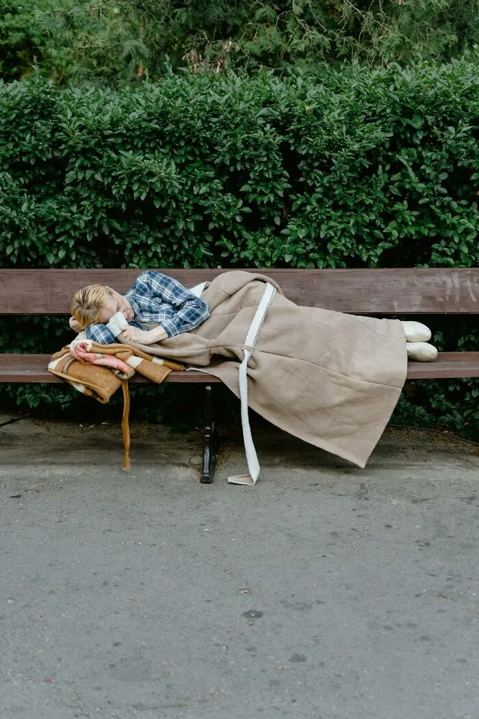 30 Doctors Share The Weirdest And Most Disgusting Things Found In People’s Bodies