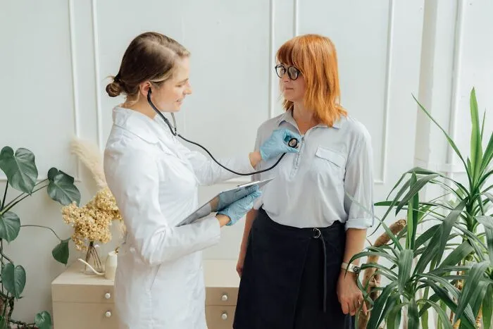 30 Times Ridiculously Unfair Treatment From Doctors Made Women Want To Scream