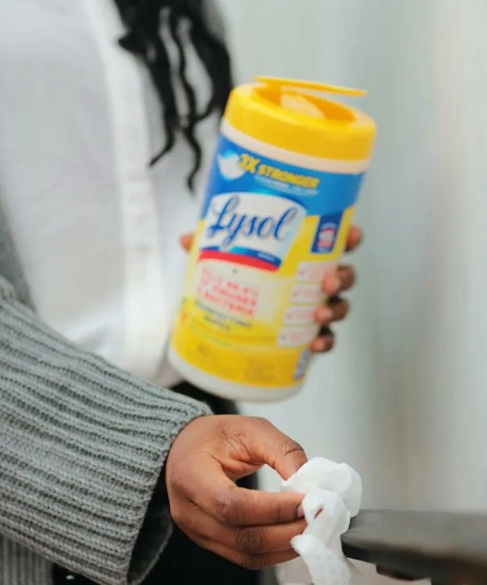 “Making The Bed Everyday Is Useless:” 45 Cleaning Prerequisites That People Have Sworn By