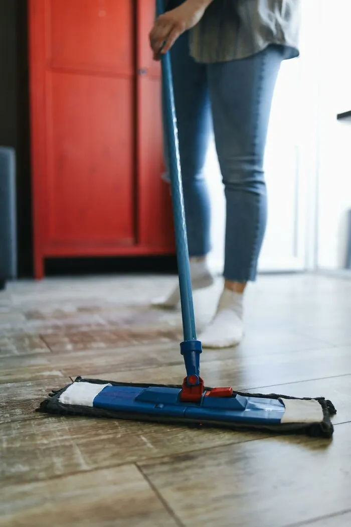 “Making The Bed Everyday Is Useless:” 45 Cleaning Prerequisites That People Have Sworn By