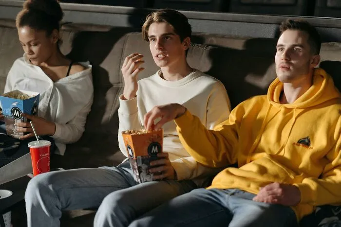 31 Of The Most Random And Dumb Things People Have Said With Zero Doubt About Being Right