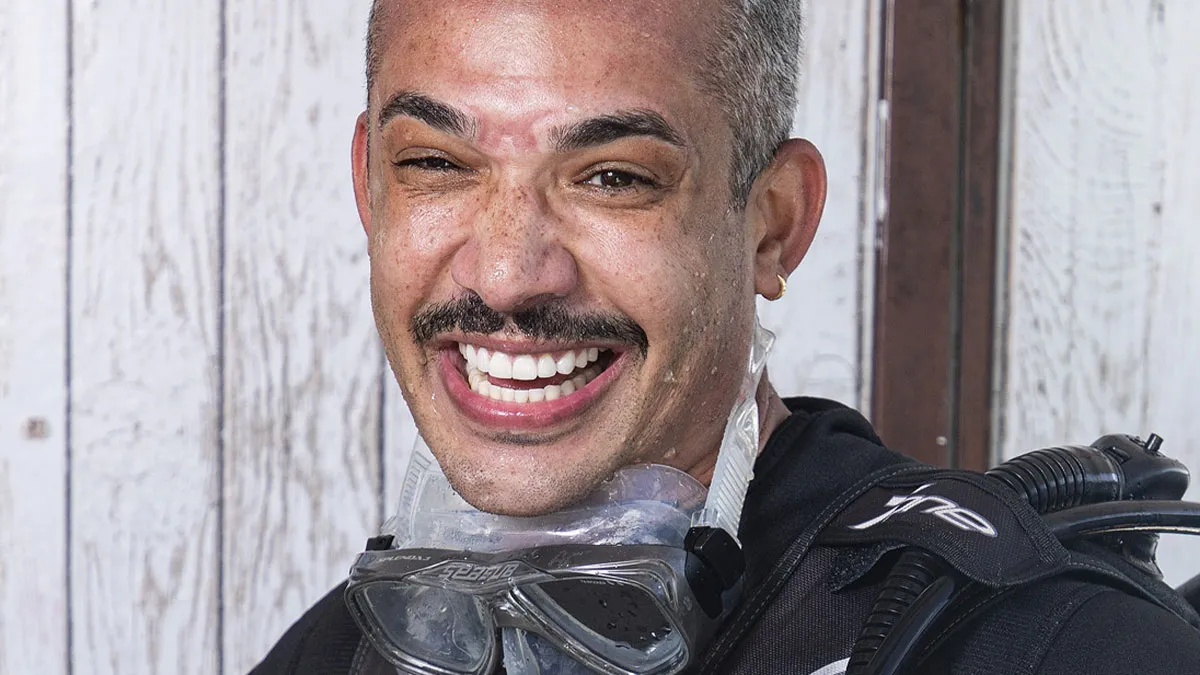 30 Photographs Of People Before And After Their Dive And The Difference Is Striking (30 Pics)