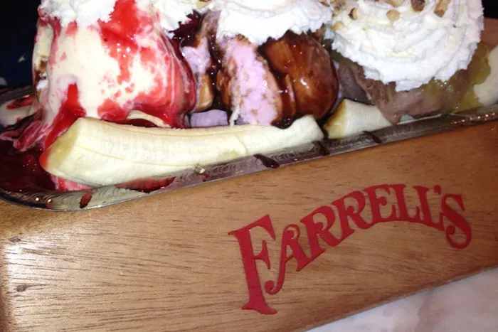 “We Called Them Deathballs”: 30 Things People Remember From Restaurants That Don’t Exist Today