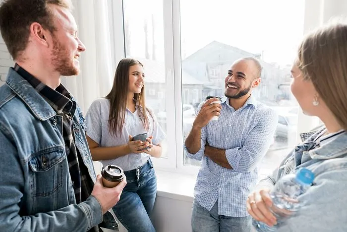 These 32 Behaviors Are 100% Legal And 1000% Psychotic, According To Online Folks