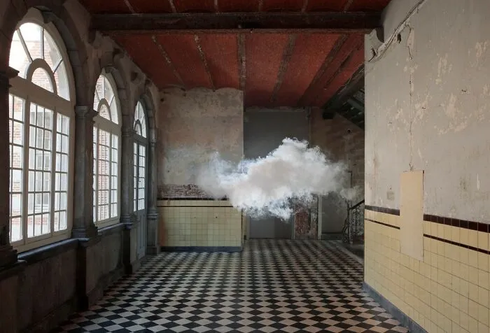 This Artist Creates Real Clouds Indoors, And They Disappear In Seconds (16 Pics)