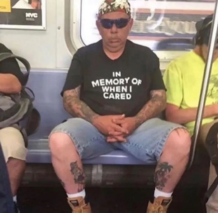 50 ‘Cursed Images’ That Are Wrong On Every Level (New Pics)