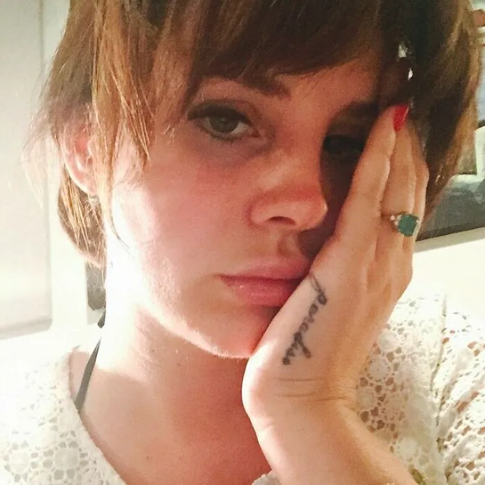 Lana Del Rey 2015: "So Tired In The Studio"