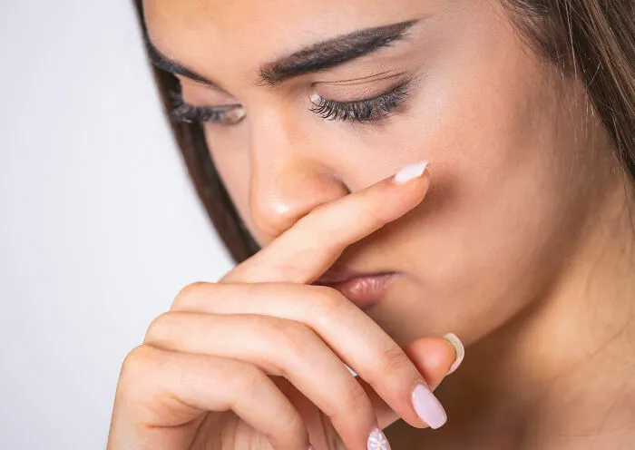 42 Things That Weren’t Mentioned Until After The Marriage Certificate Was Signed