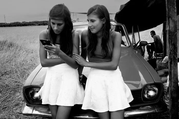 "Heartbreakers" By Pablo Vergara