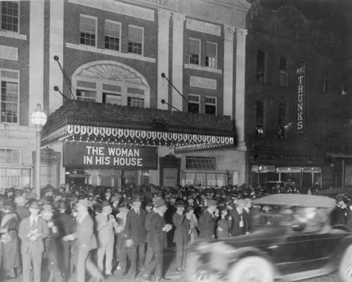 Metropolitan Theater, Washington, D.c., At Night