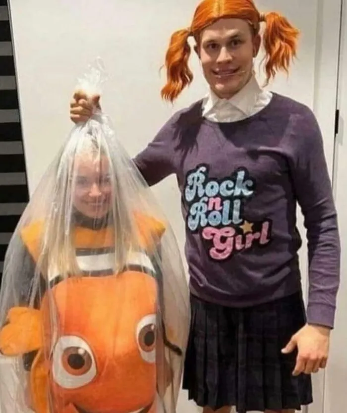 Este cosplay