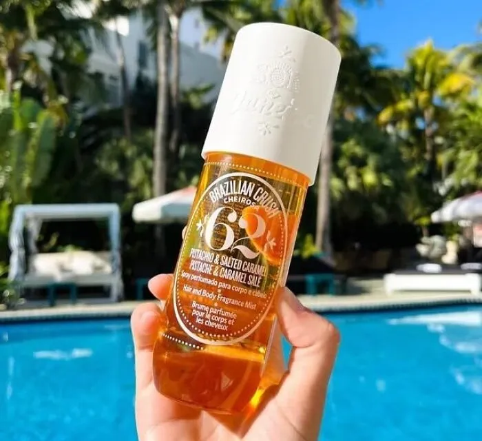 If You Want To Smell Like A Brazilian Beach Goddess 24/7, Join The Club And Get Yourself Some <a Style="Display:inline;" Href="Https://Www.amazon.com/Sol-Janeiro-Perfume-Travel-Friendly-Fragrance/Dp/B0d6bqr2r6?ie=utf8&th=1&linkcode=ll1&tag=bpseahorse-20&linkid=5687424b9cc3eb40c97b6c3870aac0e7&language=en_us&ref_=as_li_ss_tl" Target="_blank"><span Style="Font: Inherit; Color: #d74b1f;"> Sol De Janeiro Hair & Body Perfume Mist </Span>