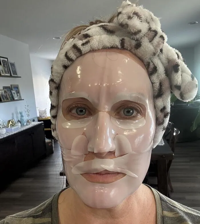 Your Face Will Feel Like It Just Chugged A Gallon Of Fancy Water After Using This Intensely Hydrating <a Style="Display:inline;" Href="Https://Www.amazon.com/Biodance-Cera-Nol-Overnight-Moisturizing-Nourishing/Dp/B0cwgsp1wy?ie=utf8&th=1&linkcode=ll1&tag=bpseahorse-20&linkid=e44171e9222ee44d29529ed9dbe8c73b&language=en_us&ref_=as_li_ss_tl" Target="_blank"><span Style="Font: Inherit; Color: #d74b1f;"> Biodance Hydro Cera-Nol Real Deep Mask </Span>
