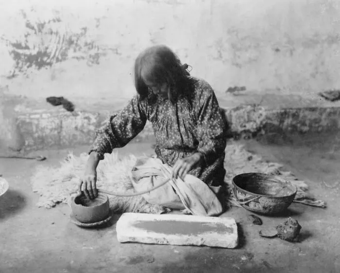 Zuni Potter