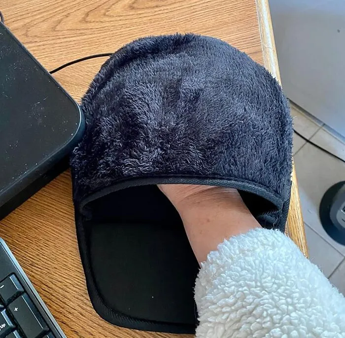 Is Your Office Thermostat Apparently Set By Someone Who Moonlights As An Ice Sculpture Artist? This <a Style="Display:inline;" Href="Https://Www.amazon.com/Heated-Computer-Mouse-Hand-Warmer/Dp/B082nyf73c?ie=utf8&linkcode=ll1&tag=bpsheep-20&linkid=48652db3bbdaf5e98170f40cf210f324&language=en_us&ref_=as_li_ss_tl" Target="_blank"><span Style="Font: Inherit; Color: #d74b1f;"> Mouse Pad Hand Warmer </Span> Is Your Personal, Cozy Rebellion Against The Monday Morning Tundra, Keeping At Least One Hand Toasty Enough To Type Out Those Passive-Aggressive Emails