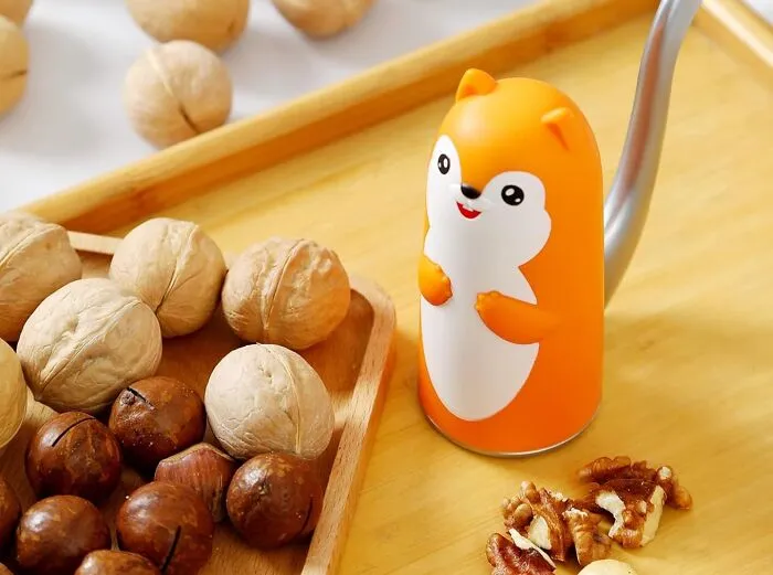 You Can Finally Let A Tiny, Adorable, And Surprisingly Mighty Woodland Creature Handle Your Nuts With This <a Style="Display:inline;" Href="Https://Www.amazon.com/Crackers-Walnut-Cracking-Pistachios-Nuts-Yellow/Dp/B08r1qht8p?dib=eyj2ijoimsj9.8j2qnz8hreua_2opcf5pdes5gf8ggylxzp6bnphvefiocvm0hetw2krf7kxbm5lplvrrpmu7jx8fkezsltueuccnhxvgjxw9rqn_q6qusujvst8od6u7uxgt-4nrsykrntif8lbu7cqppey6gld0msdrz8stdvljzcn8ge92rjlqhgzq_ld_u4fhhev5uze-V8ft67xdjdpo6wfvlbjq10ht21ry6criqlwtqeiuhh8hz_hmpuyldejrdi86t9-Rqhgxkyy6hqo1rsbwwnxf9ismavhmukg3_xppftdflha.7xzfsie5pktiekatk29g07hbp7nybolbstlhcjl8y6e&dib_tag=se&keywords=funny+kitchen+gadgets&qid=1747296417&sr=8-21-Spons&sp_csd=d2lkz2v0tmftzt1zcf9tdgy&psc=1&linkcode=ll1&tag=bpsquirrel-20&linkid=3114dfcc4686dac9aa36b0cc524c45c3&language=en_us&ref_=as_li_ss_tl" Target="_blank"><span Style="Font: Inherit; Color: #d74b1f;"> Squirrel Nut Cracker </Span>