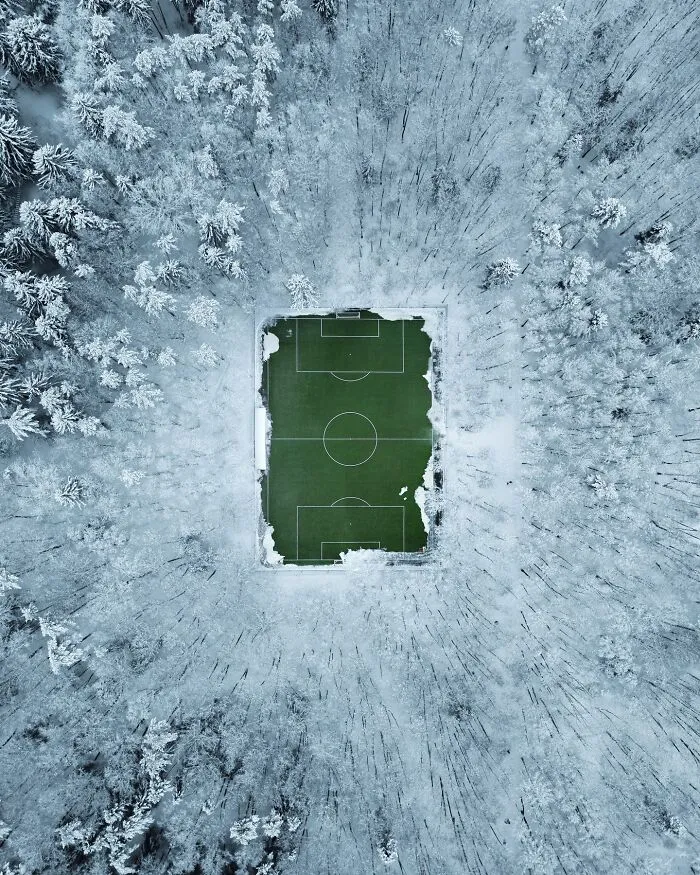 37 Jaw-Dropping Aerial Photos Taken By Borsch