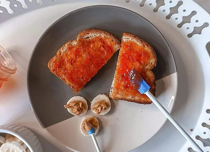 Every Last Bit Of That Delicious Peanut Butter Or Fancy Face Cream Will Surrender To The Mighty Scraping Power Of The <a Style="Display:inline;" Href="Https://Www.amazon.com/Dp/B00sqezpj8?ascsubtag=7837442%2c19%2c21%2cd%2c0%2c0%2c0%2c1396%3a1%3b900%3a2%3b974%3a1%3b1338%3a1%2c59300015%2c0%2c0%2cgoogle&btn_ref=srctok-Dfa1dda795b16305&linkcode=ll1&tag=bpcheetah-20&linkid=db71c12cec95faa85ac31618fa637da5&language=en_us&ref_=as_li_ss_tl" Target="_blank"><span Style="Font: Inherit; Color: #d74b1f;"> Spatty Daddy Kitchen Spatula Set </Span>