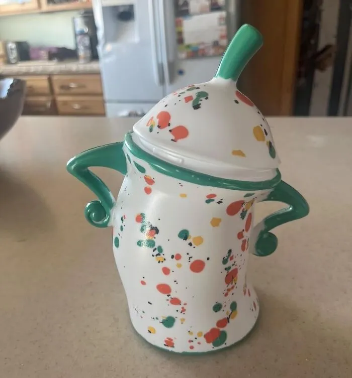 Your Kitchen's About To Get A Major Attitude Adjustment (In The Best Way Possible) With These <a Style="Display:inline;" Href="Https://Www.amazon.com/Laodou-Canister-Attitude%ef%bc%8clarge-Ceramics-Airtight/Dp/B0d79kjr4g?ie=utf8&linkcode=ll1&tag=bpsquirrel-20&linkid=af9f9ade8c44fc01ee8e223991045f4b&language=en_us&ref_=as_li_ss_tl" Target="_blank"><span Style="Font: Inherit; Color: #d74b1f;"> Sassy Jars </Span> That Tell It Like It Is