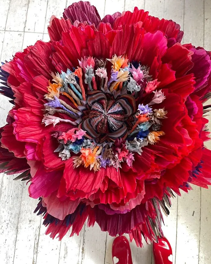 34 Enormous Tissue Paper Flowers Created By This Artist (New Pics)