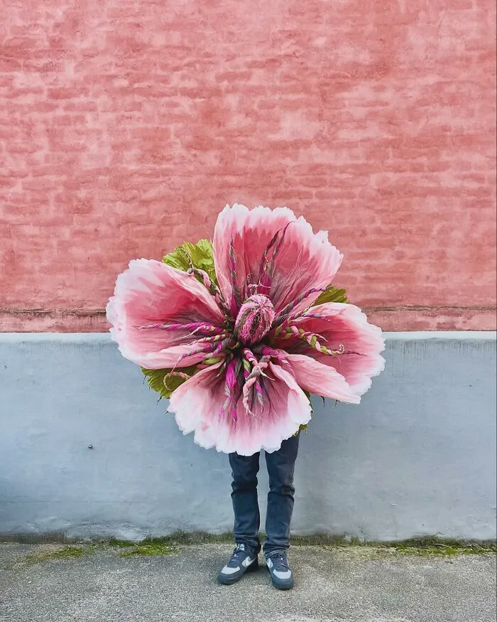 34 Enormous Tissue Paper Flowers Created By This Artist (New Pics)