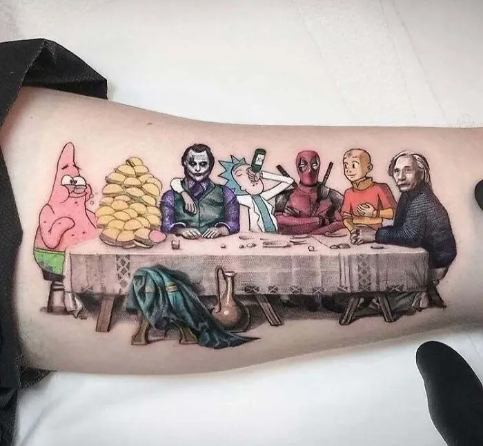 43 Personas que decidieron hacerse tatuajes que van desde lo gracioso hasta lo terrible