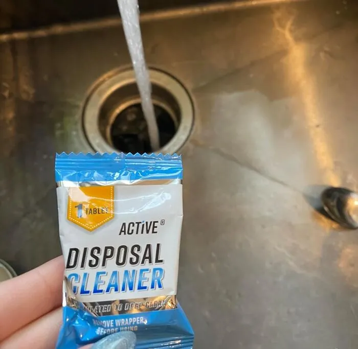 That Lingering "What Died In Here?" Scent From Your Sink Is About To Get A Major Glow-Down Thanks To These <a Style="Display:inline;" Href="Https://Www.amazon.com/Garbage-Disposal-Cleaner-Deodorizer-Tablets/Dp/B0cjhcxs4v?ie=utf8&linkcode=ll1&tag=bpcrocodile-20&linkid=28b020d23b46e4372bfc85f77c3cad97&language=en_us&ref_=as_li_ss_tl" Target="_blank"><span Style="Font: Inherit; Color: #d74b1f;"> Garbage Disposal Cleaner Deodorizer Tablets </Span>, Leaving Things Actually Fresh