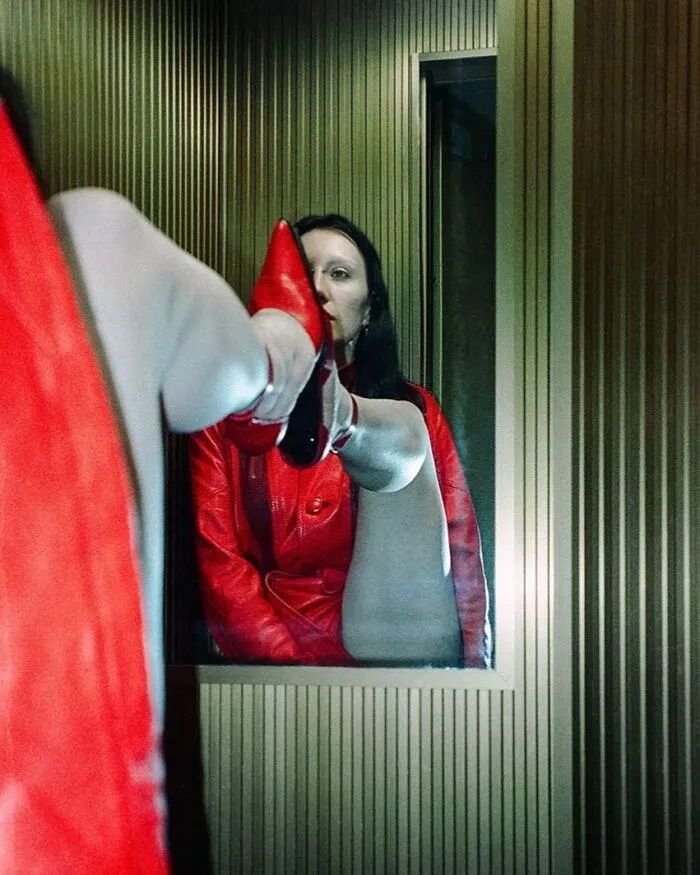 Dreamy, Intimate Photos Taken With An Analog Camera By Łukasz Spychała (41 Pics)