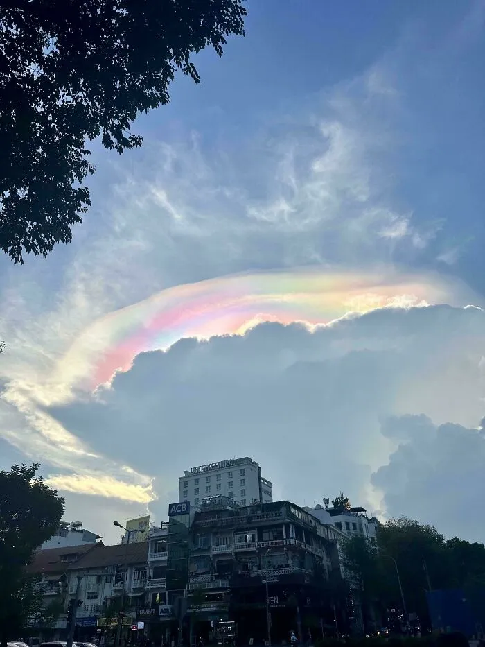Missed The Aurora, But Got To See An Iridescent Cloud
