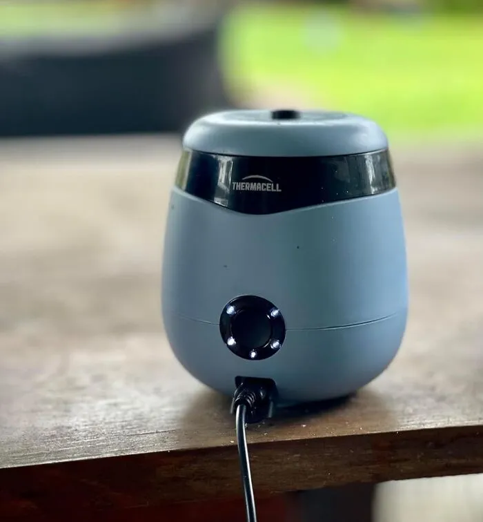 This <a Style="Display:inline;" Href="Https://Www.amazon.com/Rechargeable-Mosquito-Repeller-Charging-Packaging/Dp/B0dd29w5z4?ie=utf8&th=1&linkcode=ll1&tag=bplion-20&linkid=dcaf2802d7e7874a3c1e2ca5101b2de3&language=en_us&ref_=as_li_ss_tl" Target="_blank"><span Style="Font: Inherit; Color: #d74b1f;"> Rechargeable Mosquito Repeller </Span> Is Basically Your Personal Bouncer For Bugs, Telling Those Thirsty Mosquitoes The Party's Over Before It Even Starts
