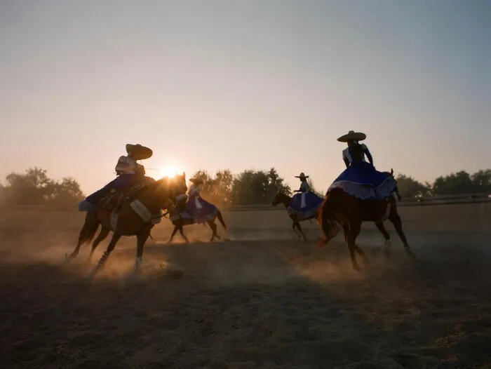 Women, Horses, And Heritage: 38 Poetic Photos From This Swiss Photographer’s Series