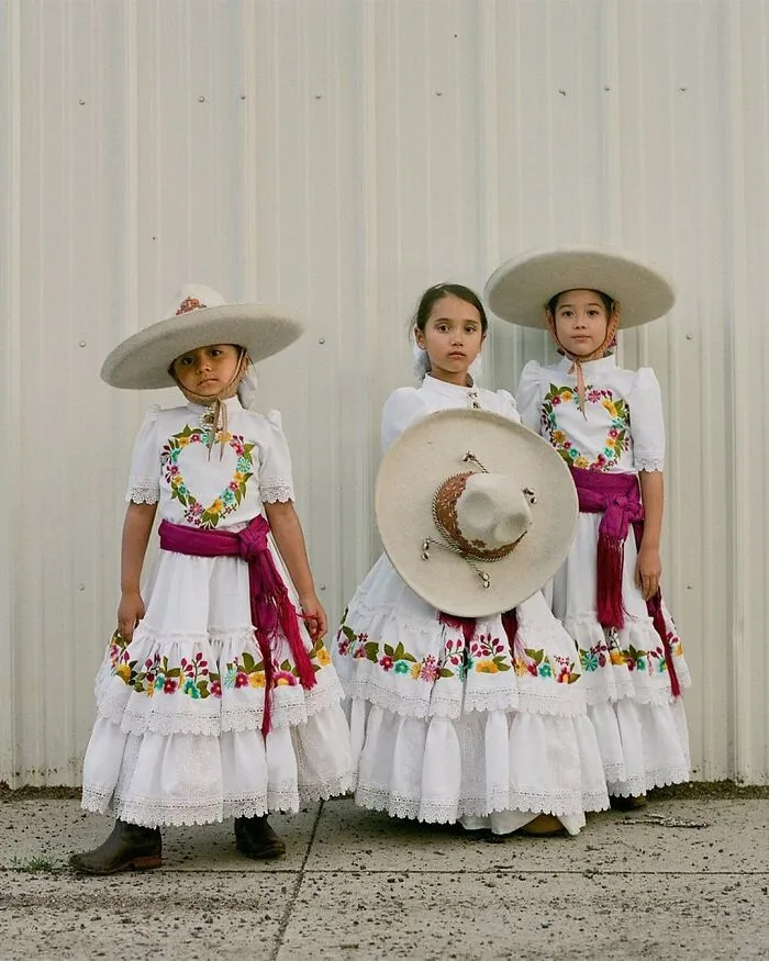 Women, Horses, And Heritage: 38 Poetic Photos From This Swiss Photographer’s Series