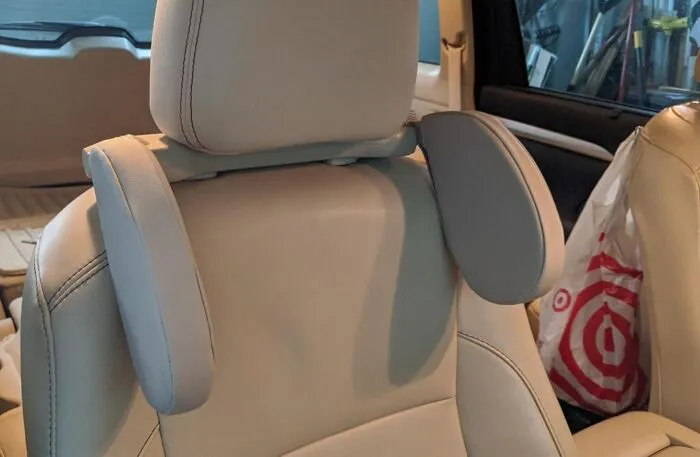 The Era Of Awkward Car-Nap Head Slumps Can Finally Be Over Because <a Style="Display:inline;" Href="Https://Www.amazon.com/Headrest-Pillow-Sleeping-Shoulder-Cushion/Dp/B0861ph7tx?ie=utf8&th=1&linkcode=ll1&tag=bpcheetah-20&linkid=9eec3994f71db5103a4a49107ef2736c&language=en_us&ref_=as_li_ss_tl" Target="_blank"><span Style="Font: Inherit; Color: #d74b1f;"> This Car Headrest Neck Pillow</Span> Offers Some Serious Sleepy-Time Support