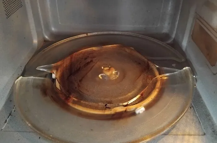 "Tried to make microwave popcorn but forgot to put the popcorn." - <span Style="Font:inherit;color:#808080"> accidentalyoghurt</Span>