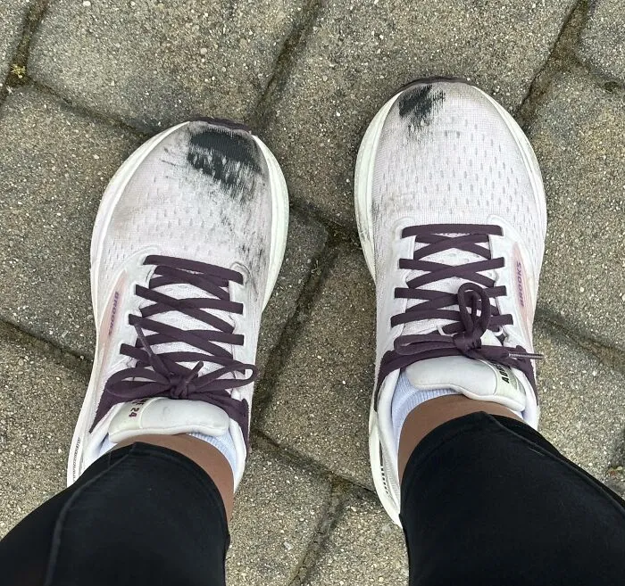 "Just got these shoes like 2 months ago. They were $145. Noticed it after bumper cars at an amusement park." - <span Style="Font:inherit;color:#808080"> agatchel001</Span>