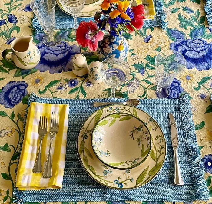Your Picnic Basket Called, It Said It's Tired Of Sad Paper And Demands These Charming <a Style="Display:inline;" Href="Https://Www.amazon.com/Urban-Villa-Absorbent-Reusable-Washable/Dp/B07k1yjf2d?ie=utf8&th=1&linkcode=ll1&tag=bpraccoon-20&linkid=617d0c390ffd63522bf08e453ea05cbf&language=en_us&ref_=as_li_ss_tl" Target="_blank"><span Style="Font: Inherit; Color: #d74b1f;"> Gingham Cloth Napkins</Span> To Complete Its Cottagecore Fantasy