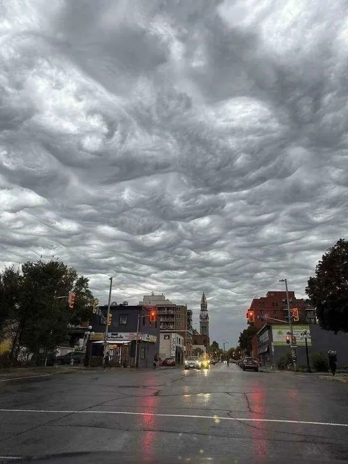 Asperitas Clouds Look Like They Came From A Van Gogh Painting