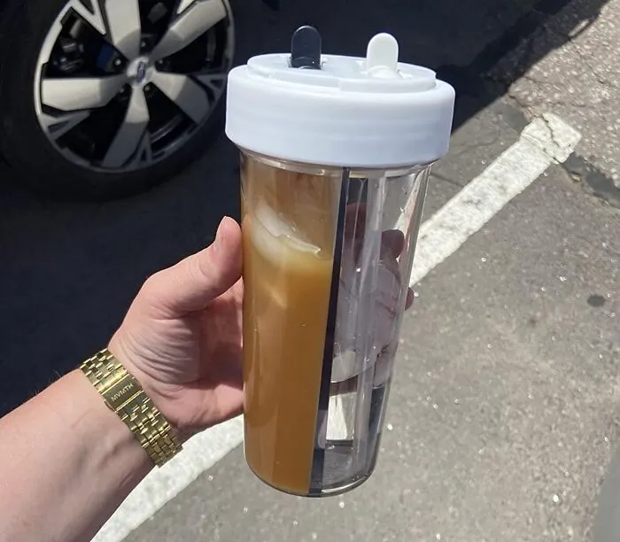 Why Commit To Just One Beverage When Your Tastebuds Are Clearly Polyamorous? This Mood-Boosting <a Style="Display:inline;" Href="Https://Www.amazon.com/Creative-Different-Outdoor-Drinking-Backpacking/Dp/B07rlq2kmf?ie=utf8&th=1&linkcode=ll1&tag=bpbison-20&linkid=a196514ddf0d02c8e0fc37e36908b283&language=en_us&ref_=as_li_ss_tl" Target="_blank"><span Style="Font: Inherit; Color: #d74b1f;"> 2-In-1 Cup </Span> Lets You Joyfully Sip On Two Different Drinks Simultaneously, Doubling Your Sipping Pleasure