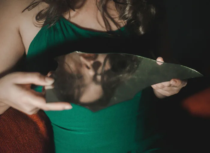 Men Are Venting About Women’s Creepy Behaviors And Point Out These 30