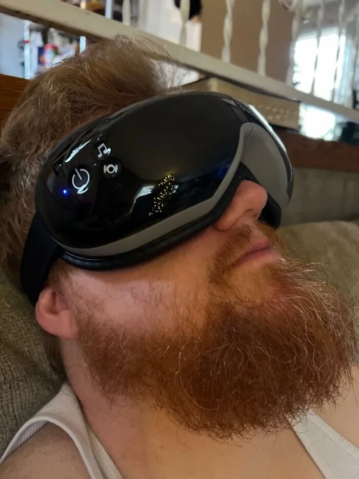 After A Long Day Of Dad-Ing, <a Style="Display:inline;" Href="Https://Www.amazon.com/Renpho-Massager-Compression-Bluetooth-Rechargeable/Dp/B088bcrxhj?ie=utf8&th=1&linkcode=ll1&tag=bpscorpion-20&linkid=4da62cc2360013bf82f1a61c8a9d926e&language=en_us&ref_=as_li_ss_tl" Target="_blank"><span Style="Font: Inherit; Color: #d74b1f;"> This Eye Massager</Span> Is The Father's Day Gift That'll Help Him Chill Out, De-Puff, And Maybe Even Forget About That Weird Noise The Car's Been Making (For A Little While, Anyway)